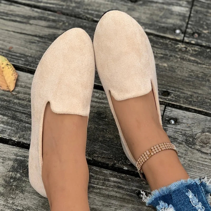 Yarrin™ – Chic Slip-On Flats